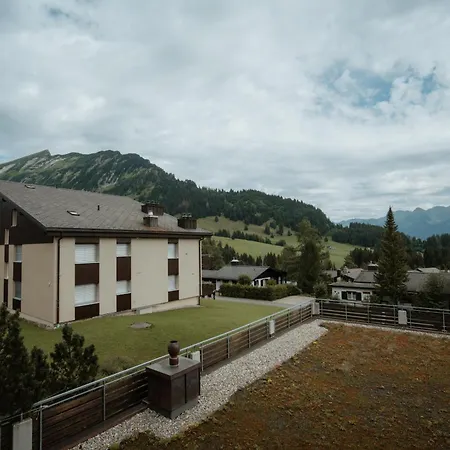 Alpengluehen Appartement *